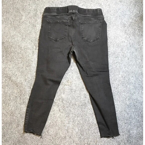 Old Navy Rockstar Women Jeans Black Size 16 Petite Distress Mid Rise - Picture 5 of 8